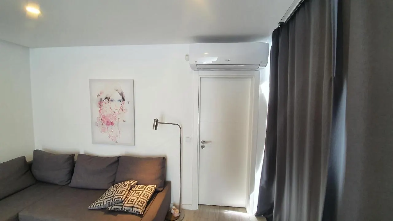 Green Charm House Лиссабон Апартаменты